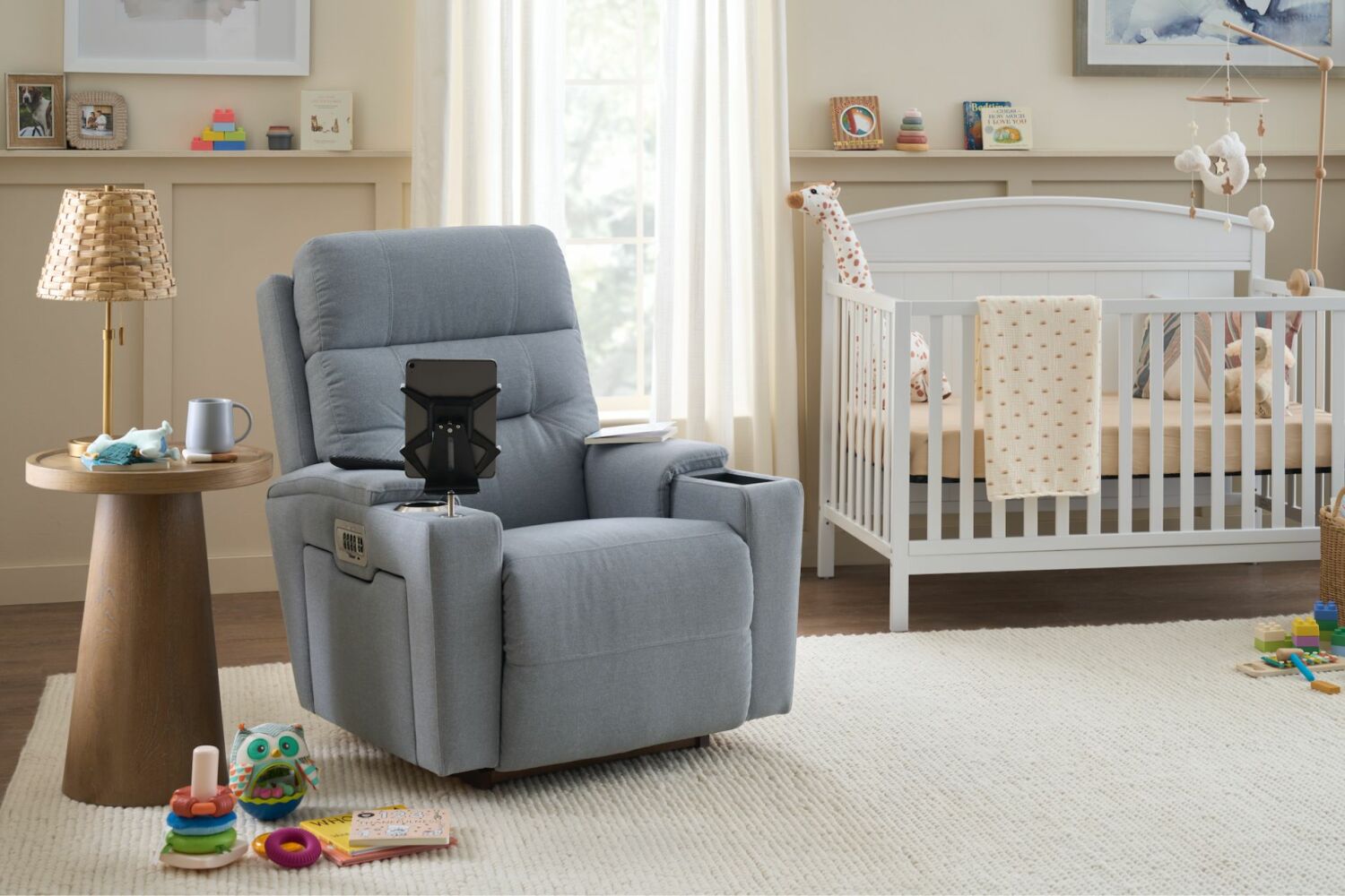 Neo X Power Recliner, Headrest & Lumbar