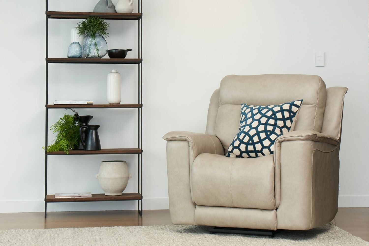 Southwest Power Recliner