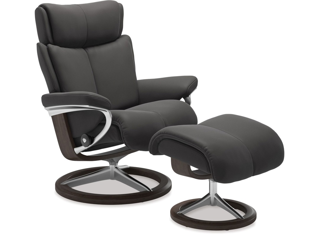 Stressless® Magic Medium Leather Recliner - Signature Base 