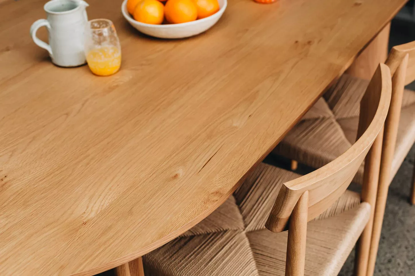 Kontur Dining Table - Natural Oak