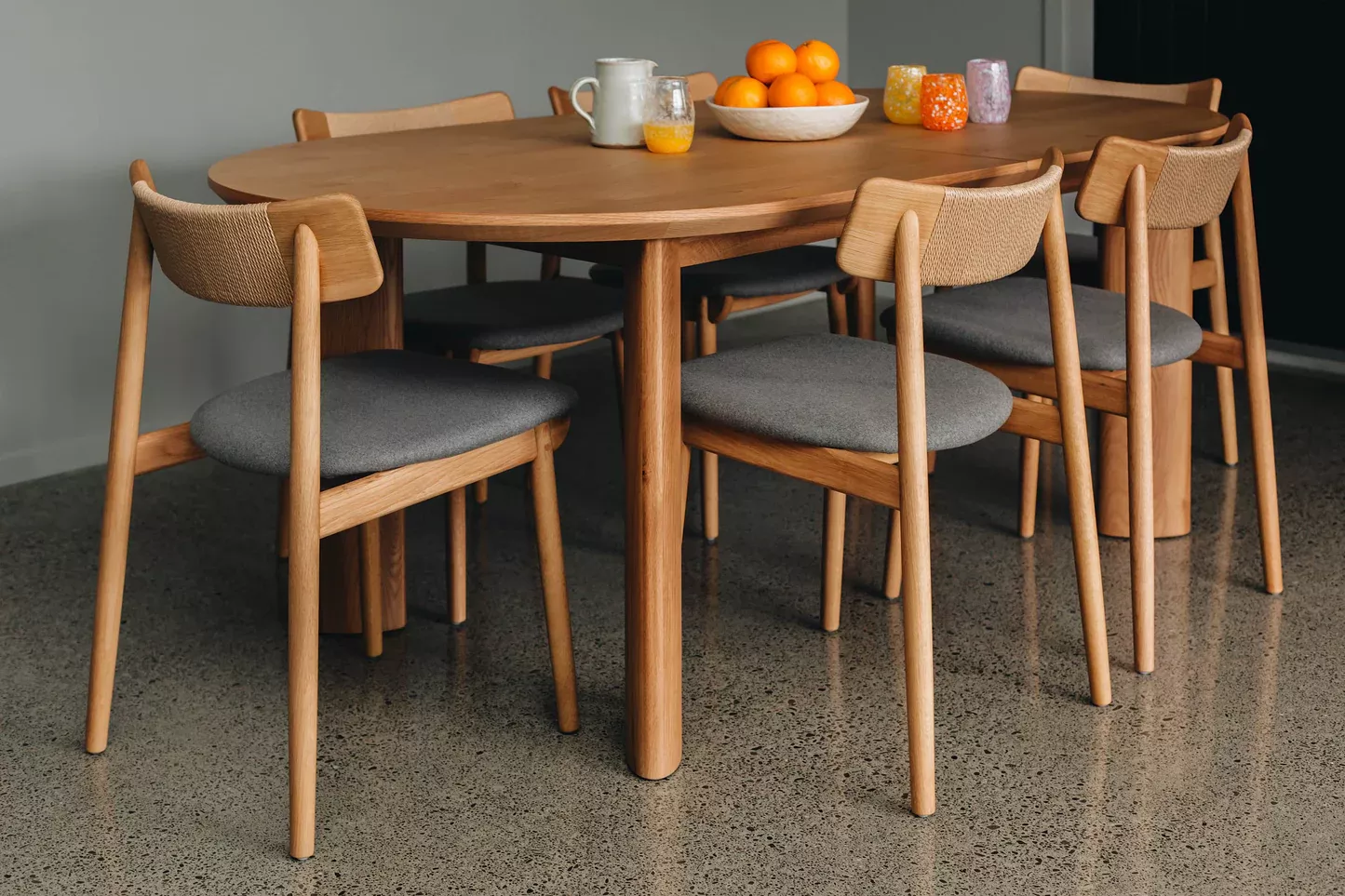 Kontur Extension Dining Table - Natural Oak