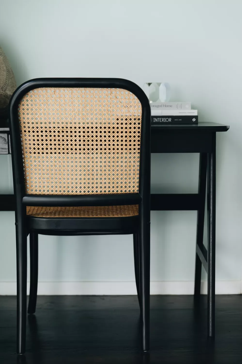 Radius Desk - Black Oak