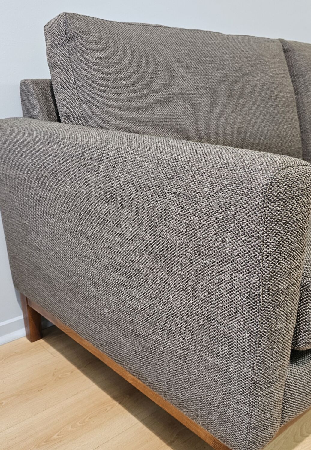 Clearance Phantom 3 Seater Sofa 